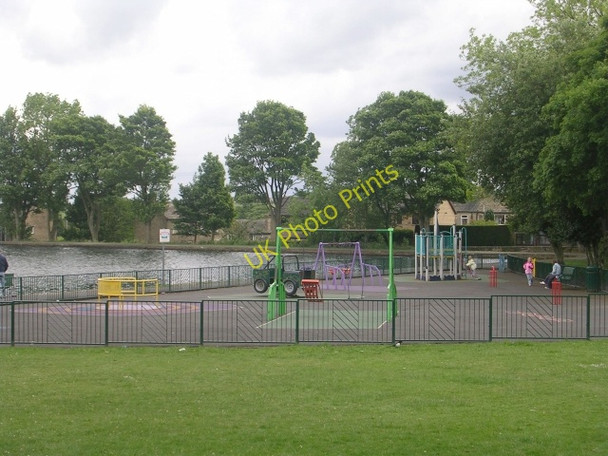 Photo 6"x4" Playground - Harold Park Low Moor\/SE1528 c2009