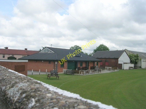 Photo 6"x4" Frickley Colliery Welfare Cricket Pavilion - Westfield Lane Moorthorpe c2009