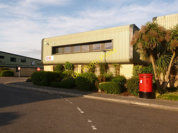 Photo 6"x4" Wimborne Minster: postbox № BH21 518, Riverside Business Park Wimborne Minster c2009