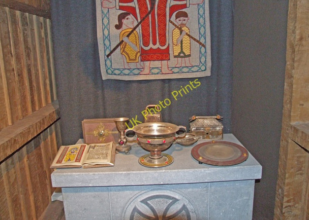 Photo 6"x4" Clonmacnoise visitor centre exhibit Clonmacnoise c2008