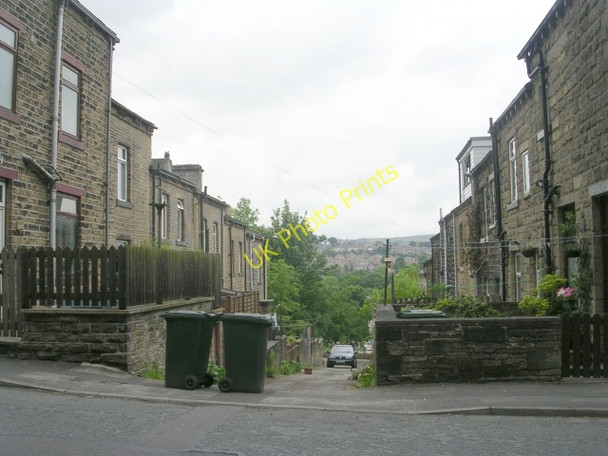 Photo 6"x4" Brier Street - Hainworth Wood Road Keighley c2009