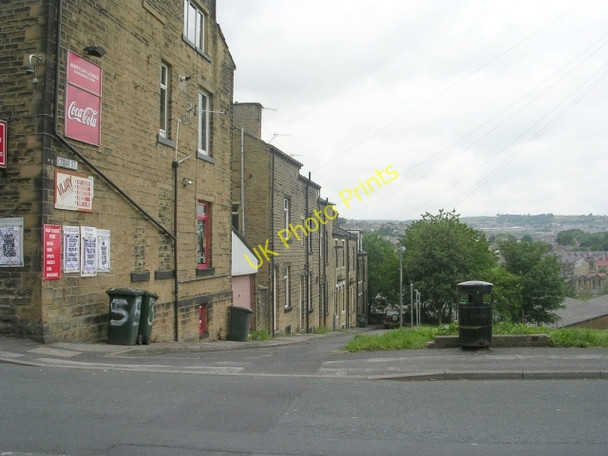 Photo 6"x4" Cedar Street - Hainworth Wood Road Keighley c2009