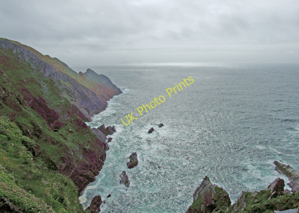 Photo 6"x4" Cliffs of Drumgour Portmagee c2008