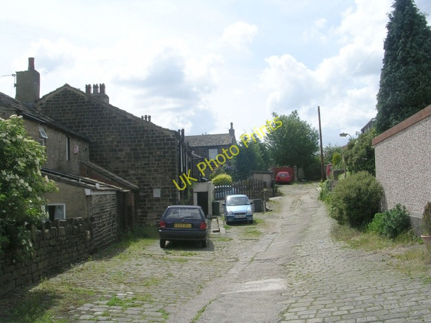 Photo 6"x4" Hill Top Fold - Low Moor Street Low Moor\/SE1528 c2009