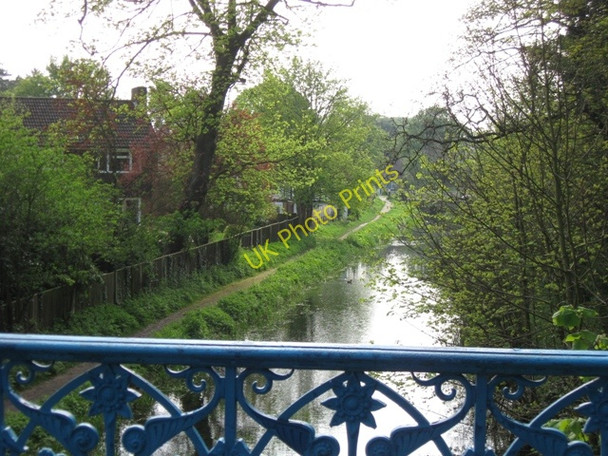 Photo 6"x4" Wendover Arm: The towpath approaching Halton Village from the East Wendover c2009