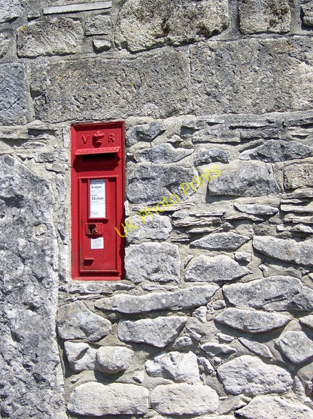 Photo 6"x4" Postbox, Easton Fortuneswell c2009