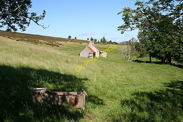 Photo 6"x4" Cottage Near Greenmire Dufftown c2009 P1