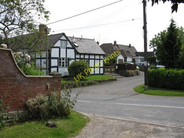 Photo 6"x4" Old & New, Sutton St Michael Sutton St Michael c2009