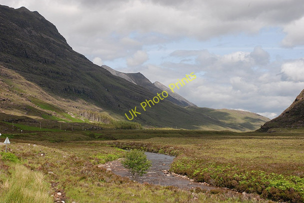 Photo 6"x4" The River Torridon in lower Glen Torridon Annat\/NG8954 c2009