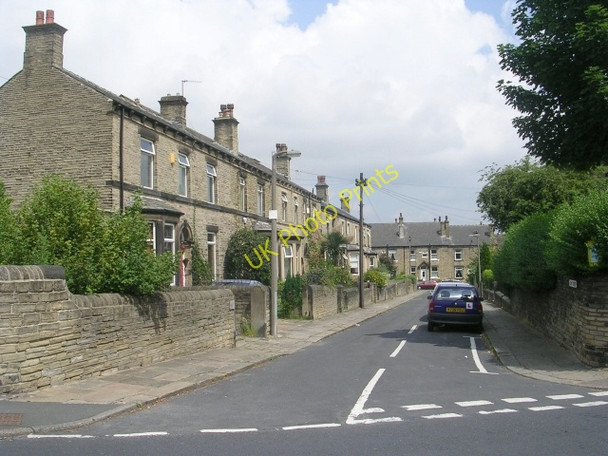 Photo 6"x4" Henry Street - Garden Road Brighouse\/SE1423 c2009