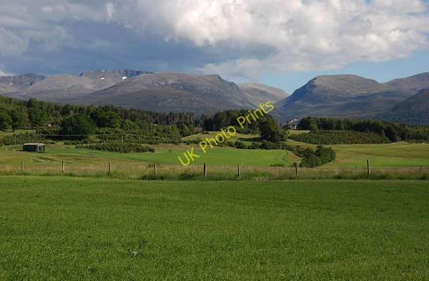 Photo 6"x4" View towards the Cairngorms Dalfaber c2009