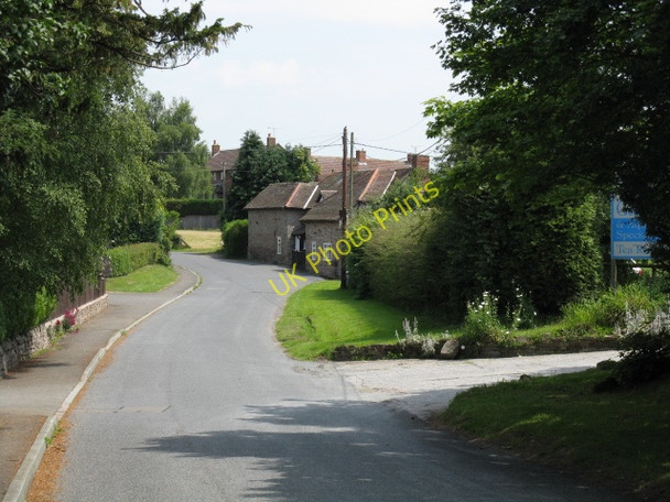Photo 6"x4" Houses, Pipe And Lyde Village Pipe and Lyde c2009
