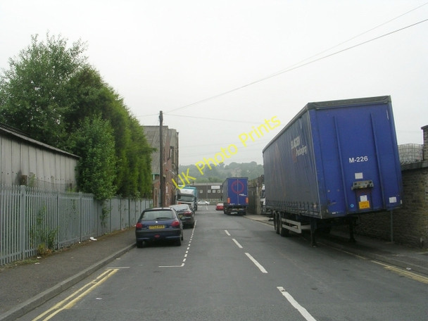 Photo 6"x4" Grove Street - Wakefield Road Brighouse\/SE1423 c2009