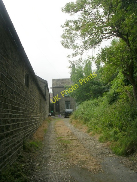 Photo 6"x4" Ivy Terrace South - Bowling Alley Brighouse\/SE1423 c2009