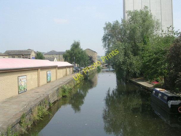 Photo 6"x4" Calder & Hebble Navigation - Anchor Bridge, Briggate Brighouse\/SE1423 c2009