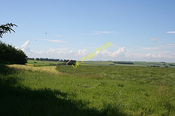 Photo 6"x4" Hut in a Field Cauldwells\/NJ7956 c2009