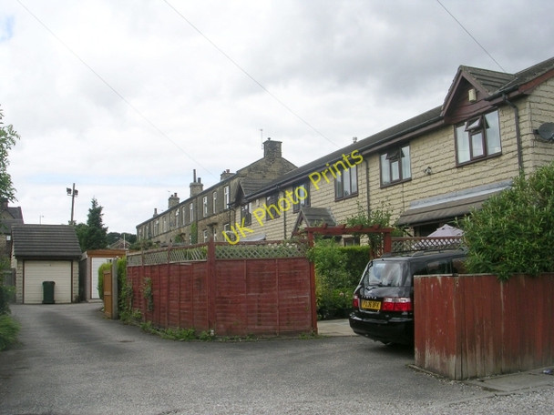 Photo 6"x4" Harold Court - St Mark's Terrace Low Moor\/SE1528 c2009