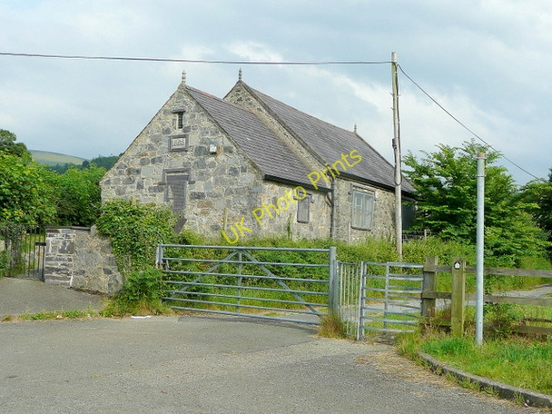Photo 6"x4" Tal-y-bont old chapel Tal-y-bont\/SH6070 c2009