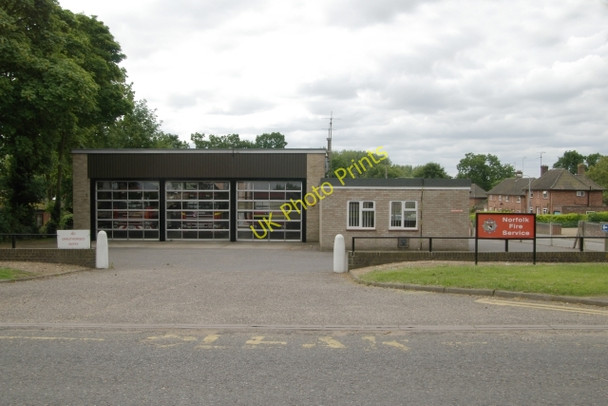 Photo 6"x4" Fakenham fire station Fakenham c2009