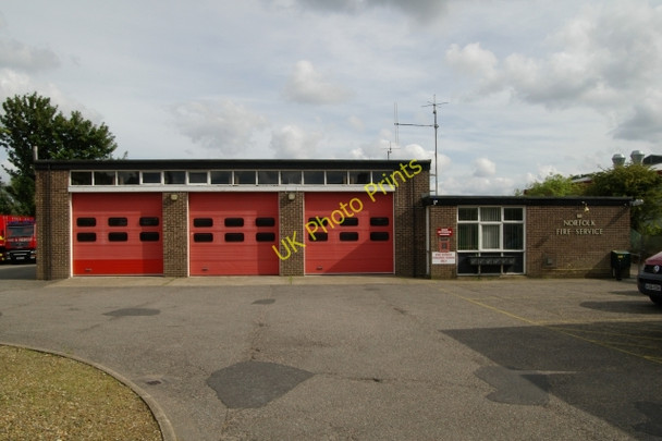 Photo 6"x4" Wymondham fire station Wymondham\/TG1101 c2009