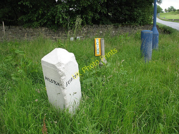 Photo 6"x4" Guide stone at Thorlby Skipton c2009