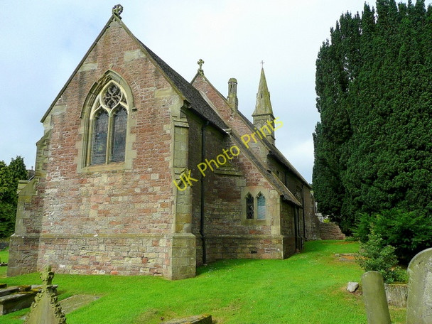 Photo 6"x4" St. Swithin's church, Ganarew Ganarew c2009 P1