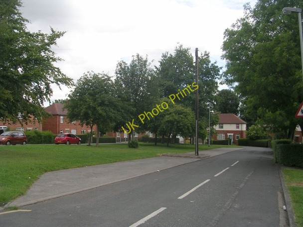 Photo 6"x4" School Crescent - Broadway Horbury c2009