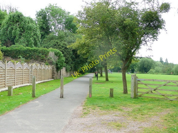 Photo 6"x4" Path on the Riverside, Ross-on-Wye Ross-on-Wye c2009
