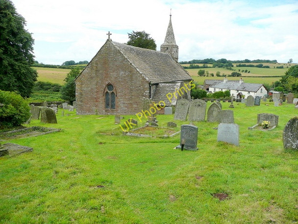 Photo 6"x4" St. Mary the Virgin's church, Welsh Newton Welsh Newton c2009 P2