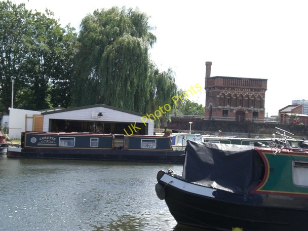 Photo 6"x4" Barges on the Regent's Canal NW1 London c2009