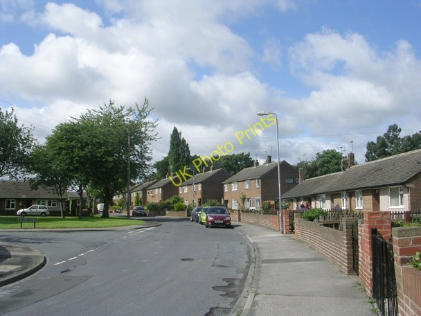 Photo 6"x4" Garforth Drive - High Green Road Normanton\/SE3822 c2009