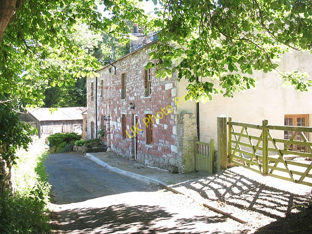 Photo 6"x4" Houses in Hartley village Kirkby Stephen c2009