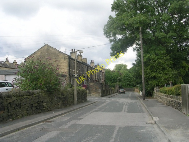 Photo 6"x4" Fieldgate Road - Harrogate Road Thorpe Edge c2009