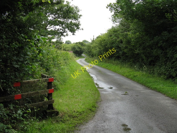 Photo 6"x4" Lane To Thomas Chapel Thomas Chapel c2009