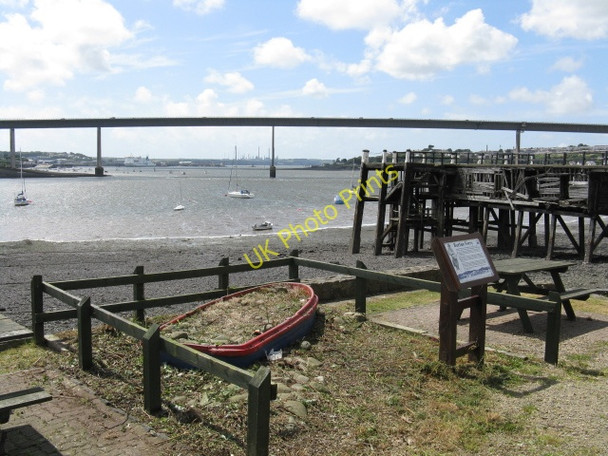 Photo 6"x4" Burton Ferry - End Of The Road Neyland c2009