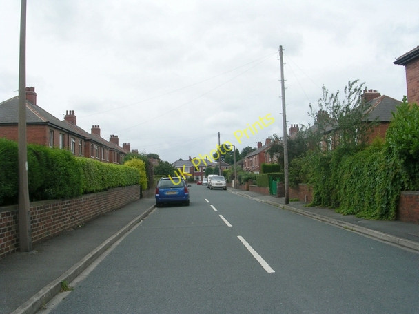 Photo 6"x4" Westway - Croftlands Batley c2009