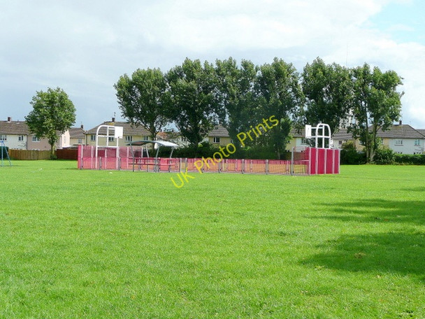 Photo 6"x4" Play facilities, Corby Corby\/SP8889 c2009