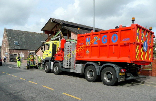 Photo 6"x4" Re-lining Cantilupe Road, Ross-on-Wye Ross-on-Wye c2009