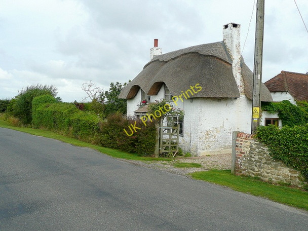 Photo 6"x4" Owl Cottage 1 Highleigh\/SZ8498 c2009