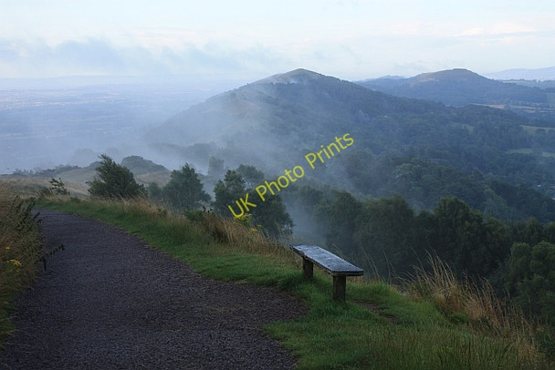 Photo 6"x4" Low cloud over the Malvern Hills Great Malvern c2009