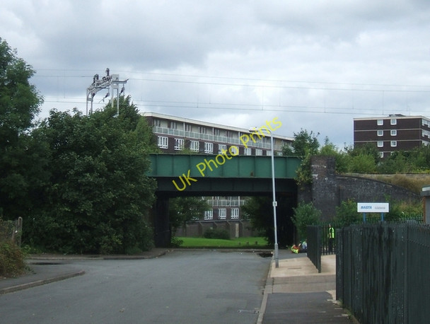 Photo 6"x4" Alma Street Railway Bridge Wolverhampton c2009