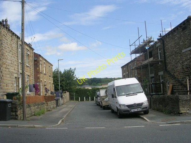 Photo 6"x4" John William Street - Union Road Liversedge c2009