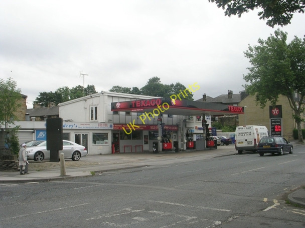 Photo 6"x4" Texaco Filling Station - Savile Road Dewsbury c2009