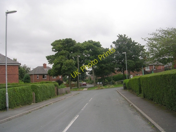 Photo 6"x4" Cross Road - Edge Top Road Overthorpe\/SE2418 c2009