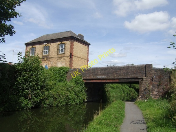 Photo 6"x4" Stourbridge Canal - Station Road Bridge Brierley Hill\/SO9286 c2009