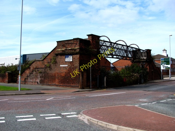 Photo 6"x4" Railway Footbridge, Rendel Street, Birkenhead Birkenhead\/SJ3088 c2009