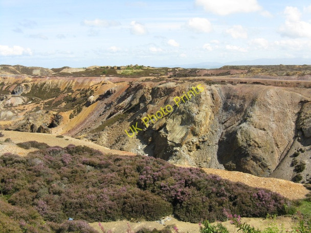 Photo 6"x4" Edge Of The Copper Pit, Parys Mountain Tyddyn Dai c2009