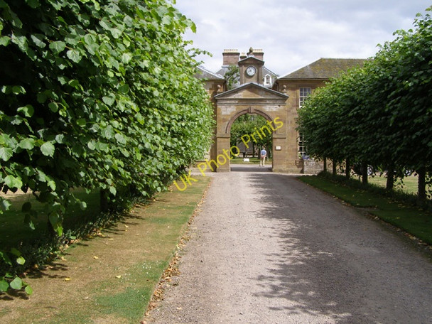 Photo 6"x4" Courtyard service entrance to the House of Dun Dun\/NO6659 c2006