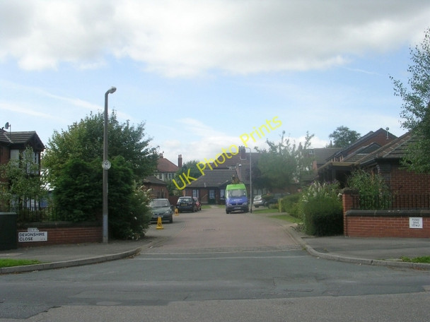 Photo 6"x4" Devonshire Close - Devonshire Avenue Lidgett Park c2009