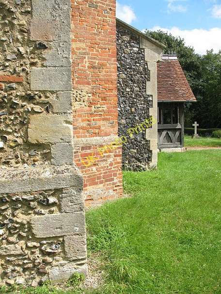 Photo 6"x4" Four styles of building Gilston Park c2009